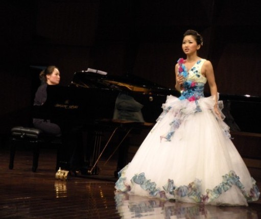 尚乐声乐教师-钟老师